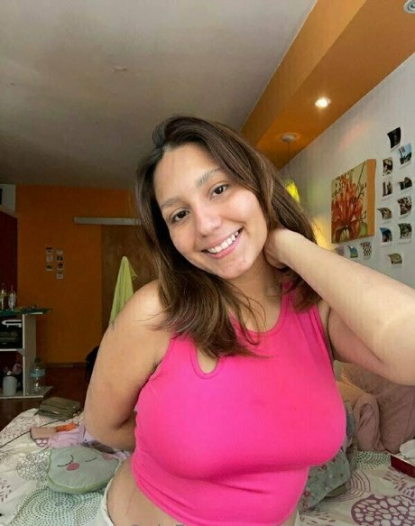 estelagomez model hd image