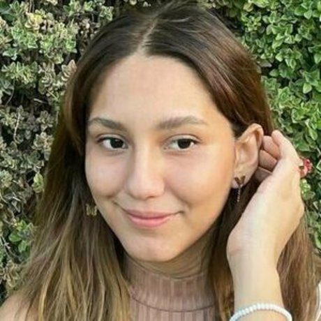 estelagomez nude star photo