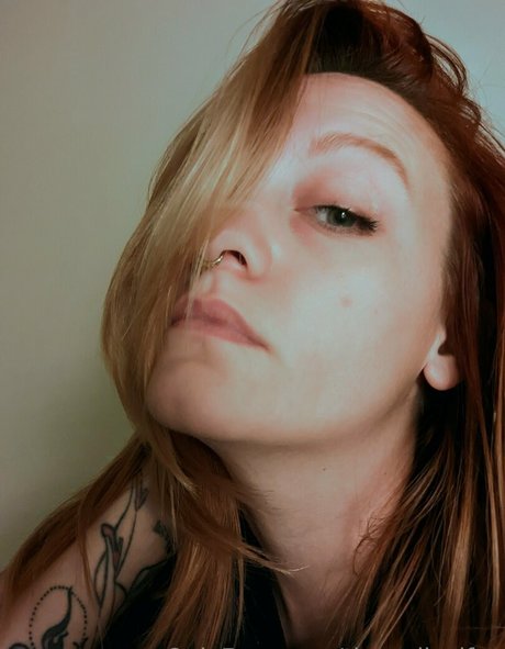 theradicalfox hd actress img