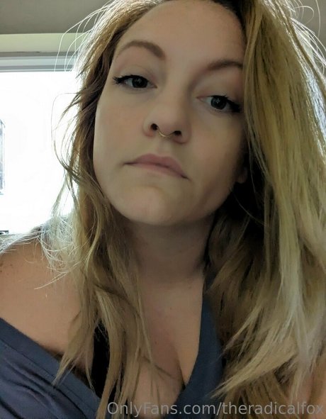 theradicalfox erotic star galleries