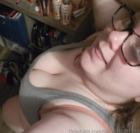 pandafluff1137 model erotic pic