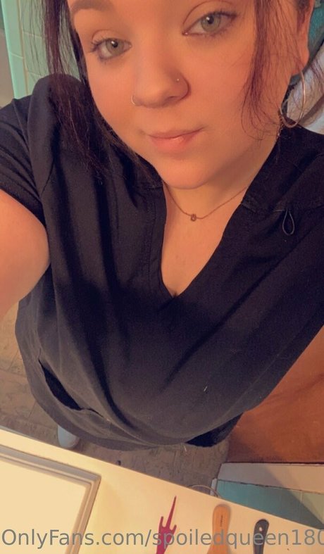 spoiledqueen180 star xxx image
