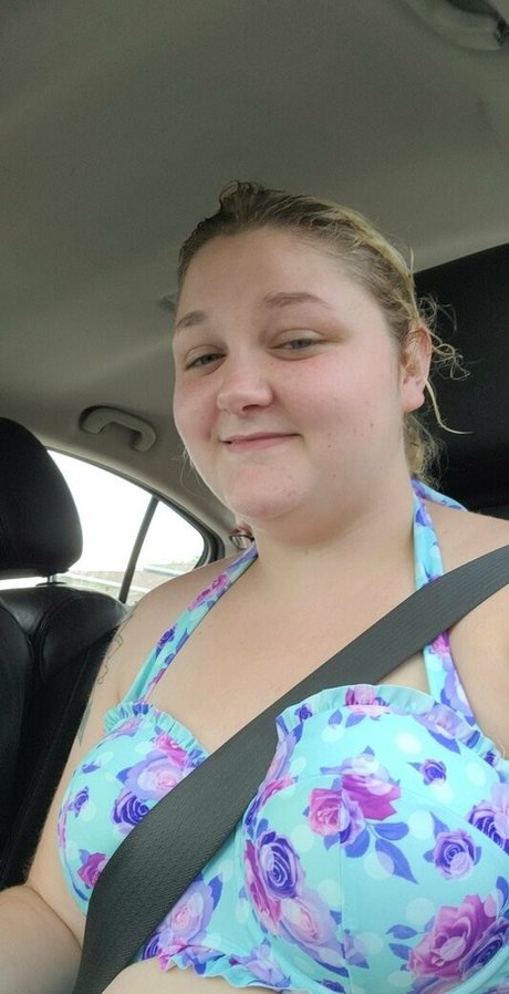 katiebugkitty122 sex star photo