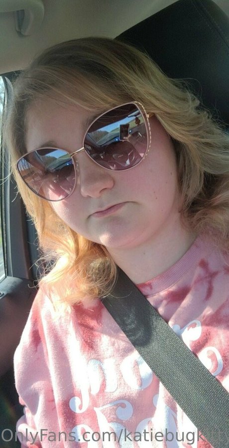 katiebugkitty122 sexy pornstar archive