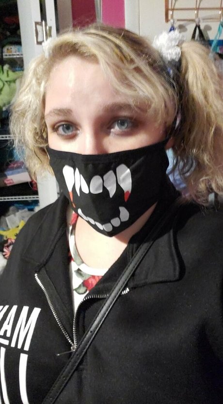 katiebugkitty122 pornstar hd image