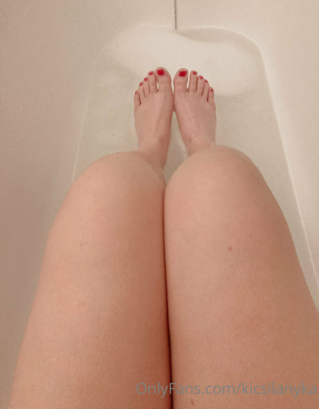 kicsilanyka star nude pictures