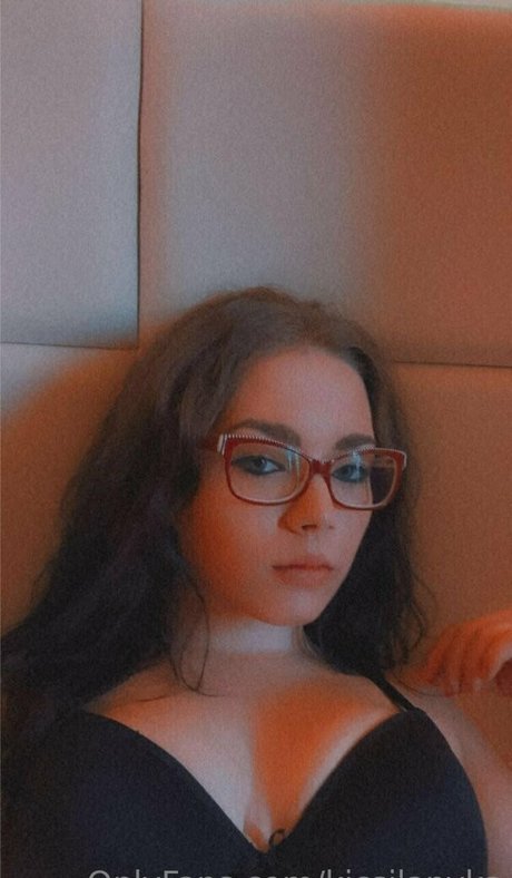 kicsilanyka adult model archive