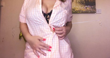 JJASMR star erotic photo