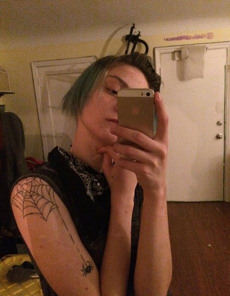 lewdology erotic actress images