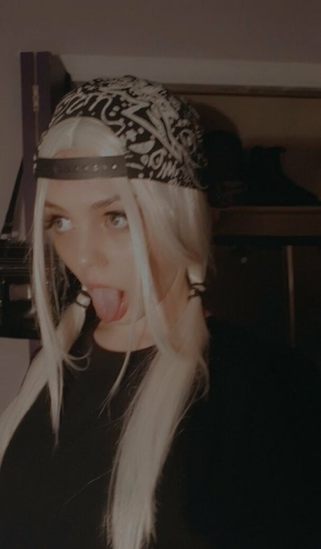 lewdology beautiful actress photos