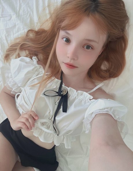 Rocksy Light art model pictures