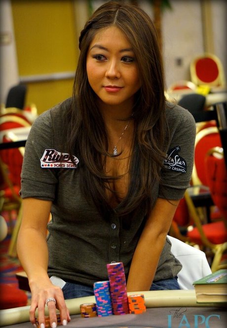 Maria Ho model hot photo