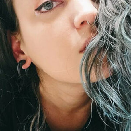 MalAfterMidnight star best photos