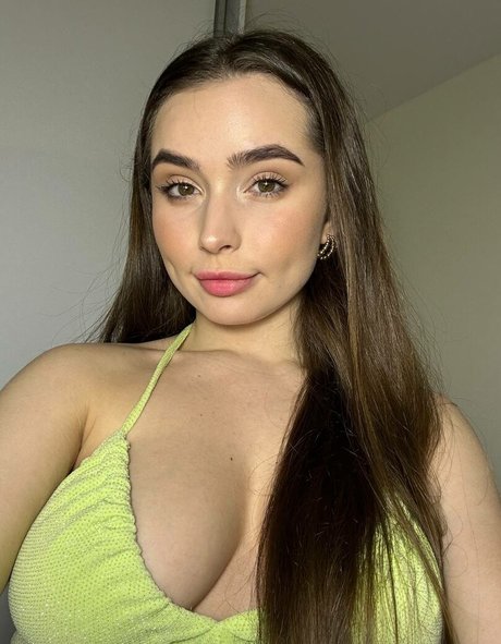 erika cherry top pornstar img