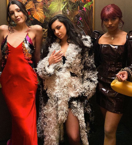 Charli XCX star adult pics