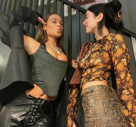 spreading onlyfans beautiful naked pictures