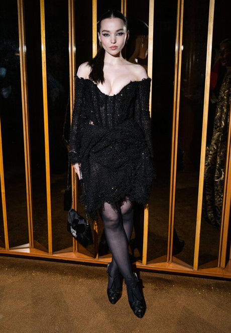 Dove Cameron model nice images