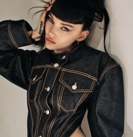 twin onlyfans erotic pic