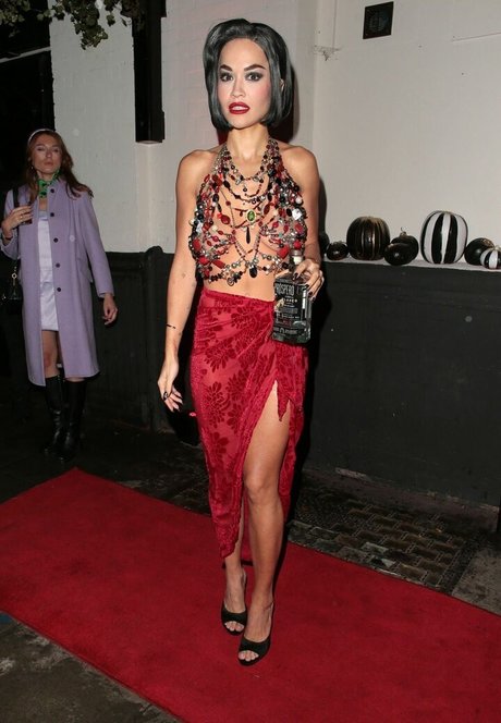 Rita Ora model beautiful picture