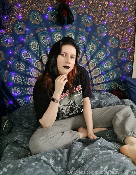 bubblebuttvikingfree hd model pic