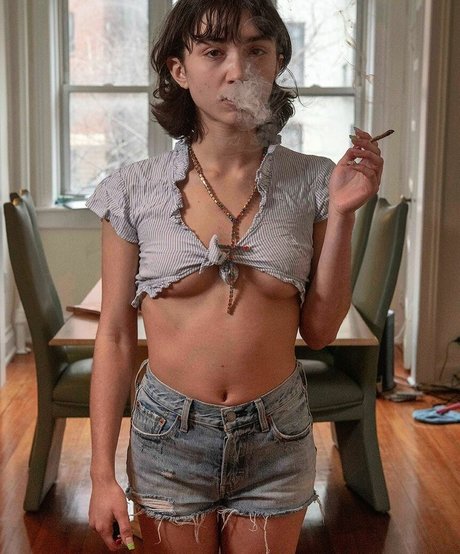 Rowan Blanchard naked actress galleries