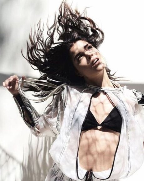 Marie Avgeropoulos pornographic actress gallery