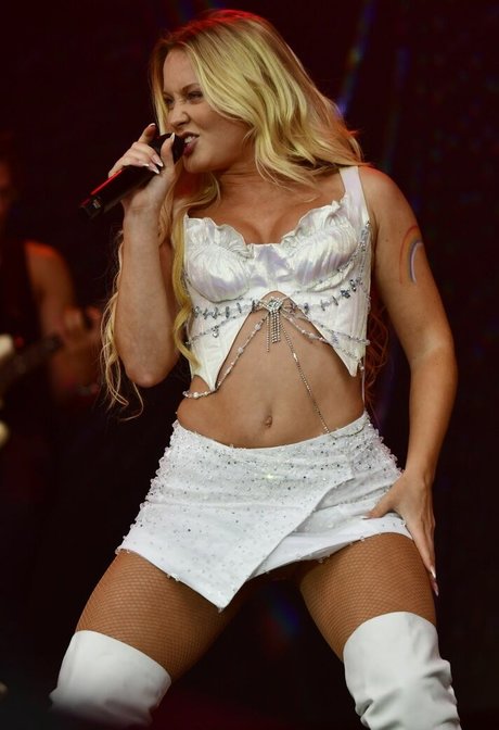 Zara Larsson pornstar perfect image