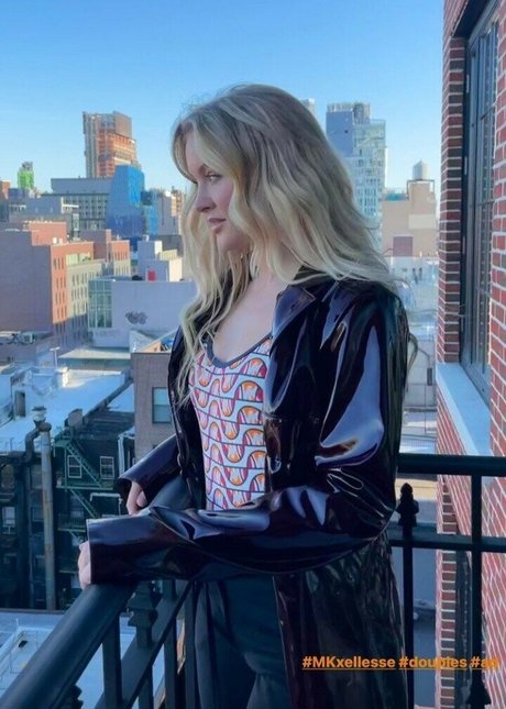 Zara Larsson free pornstar galleries