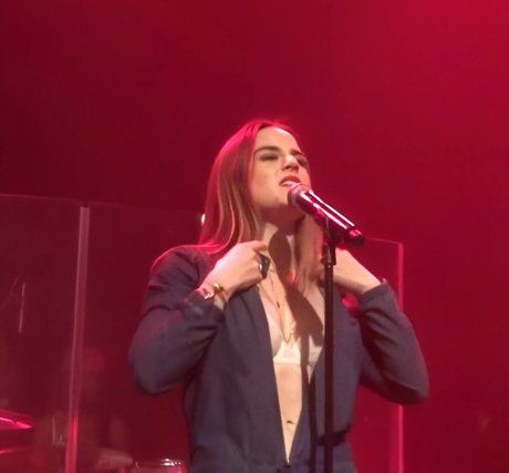 Joanna Jojo Levesque star porn pictures