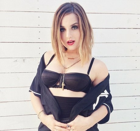 Joanna Jojo Levesque exclusive actress pic