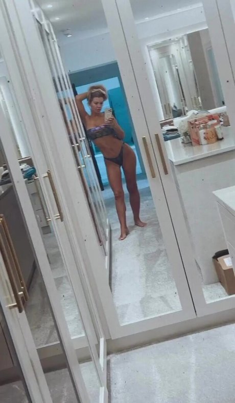 Christine McGuinness nice star img