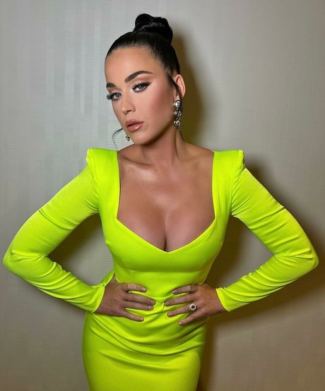 Katy Perry beautiful actress image