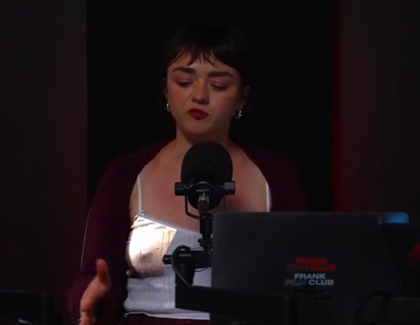 Maisie Williams pornstar sex galleries