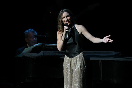 Katharine McPhee pornstar nude photos