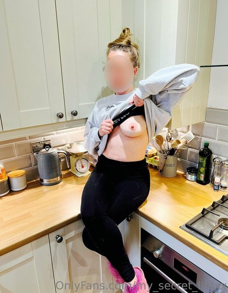 my secret lifexx model pornographic images