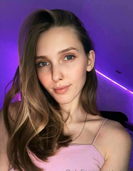 e lina pornstar sex image