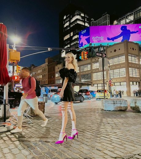 Candice King best star pic