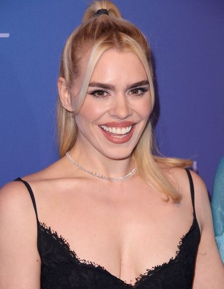 Millie Gibson hd pornstar img