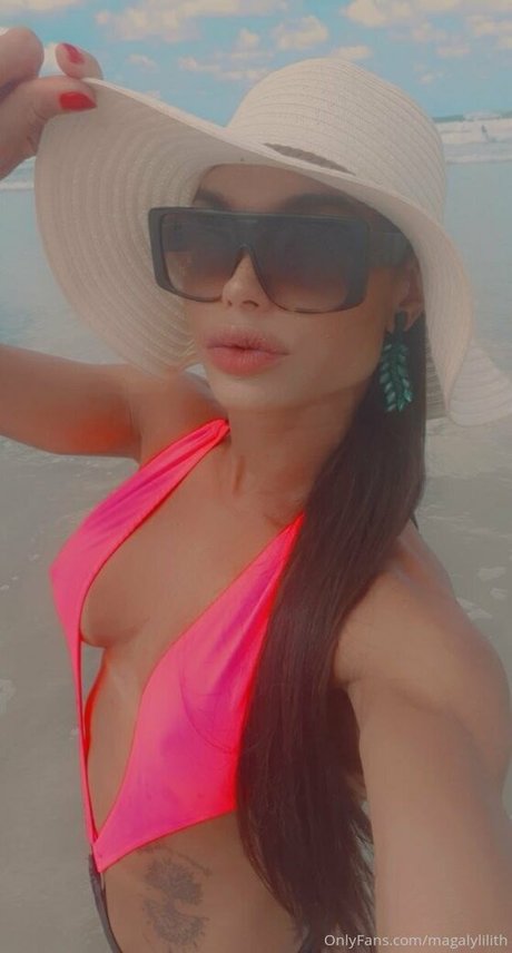 magalylilith star pics