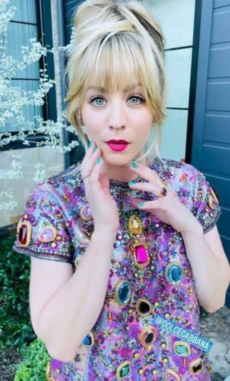 Kaley Cuoco high quality model archive