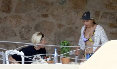 ponytail onlyfans top gallery