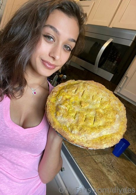 diydes model free images