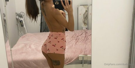 dududeak exclusive pornstar images