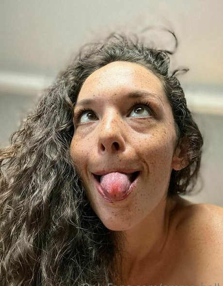 Emma Hall Profile pic