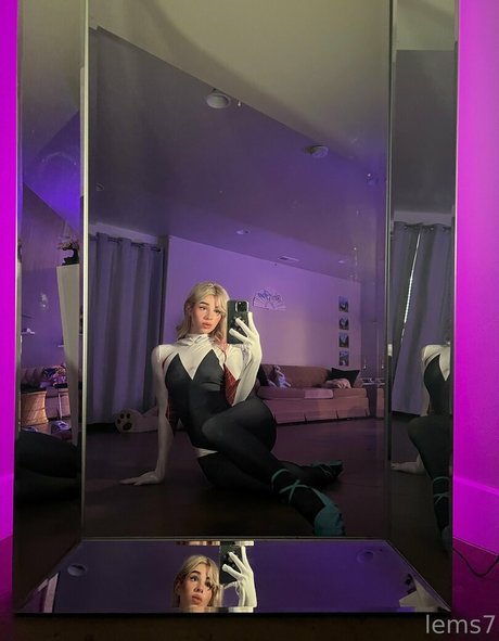 lems7free erotic actress galleries