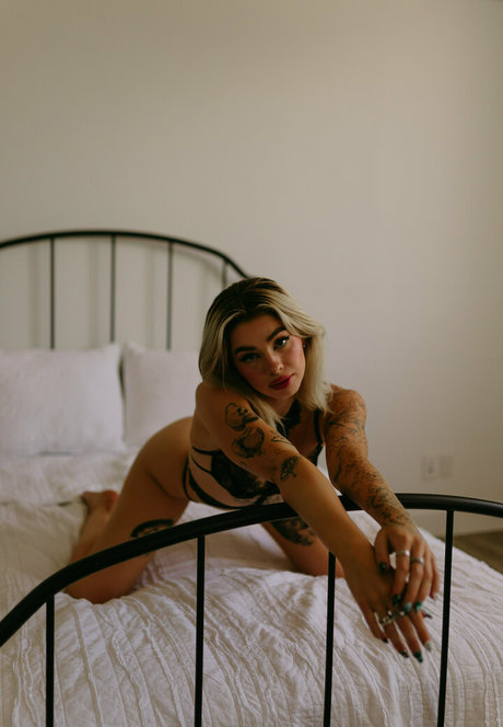 lems7free beautiful pornstar photo