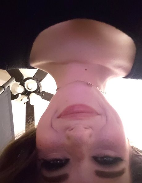 aullora art model images