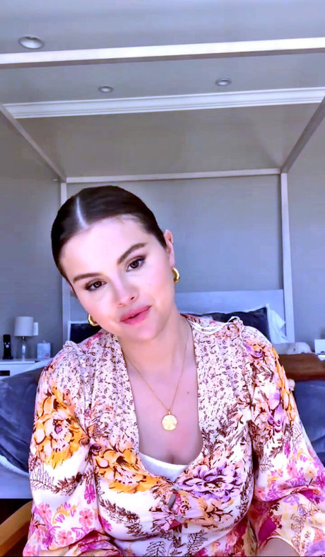 Selena Gomez pornstar nude pictures