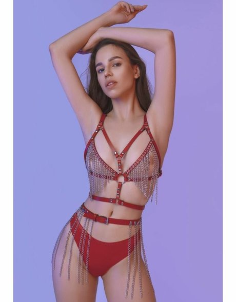 ETSY pornographic star pics