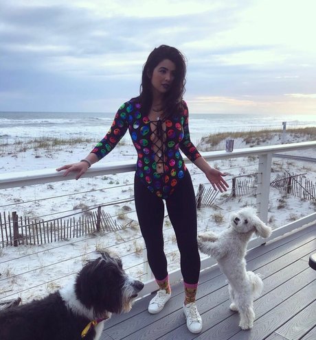 CarolineKwan best model picture